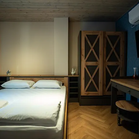 Отель C'a Steva Sremska Kuca Сремски-Карловци