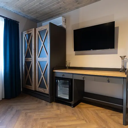 Отель C'a Steva Sremska Kuca Сремски-Карловци