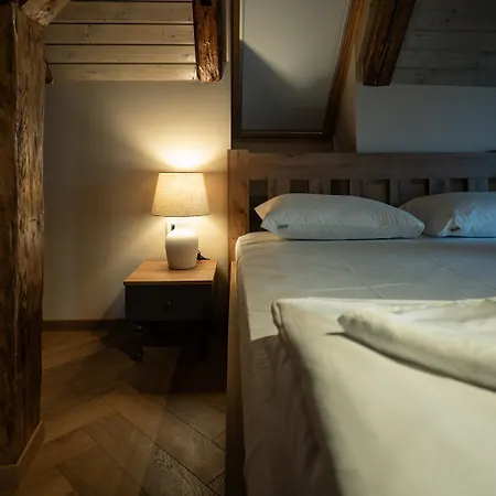 C'a Steva Sremska Kuca