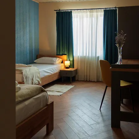 C'a Steva Sremska Kuca *