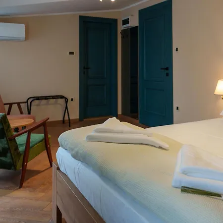 C'a Steva Sremska Kuca Σρέμσκι Καρλόβτσι